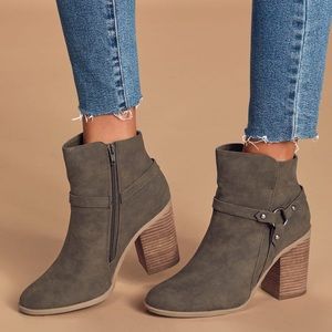 Lulu’s Olive Green Nubuck Ankle Booties